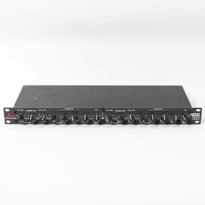 dbx 166XL Stereo Compressor / Limiter / Gate | Reverb