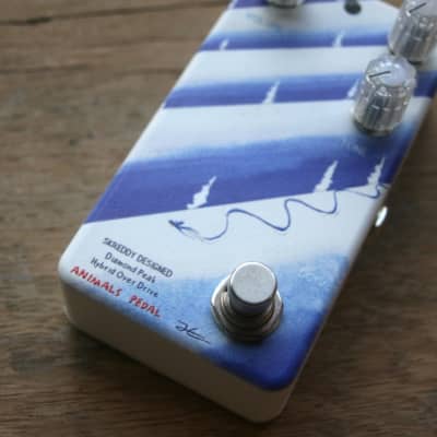 Animals Pedal Diamond Peak Hybrid Over Drive