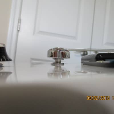 Firefly FFJR 2019 White image 11