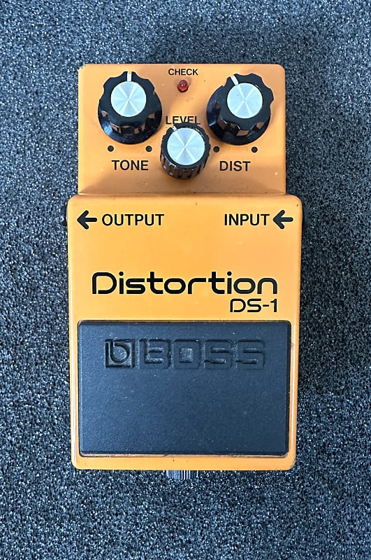 Boss DS-1 Distortion