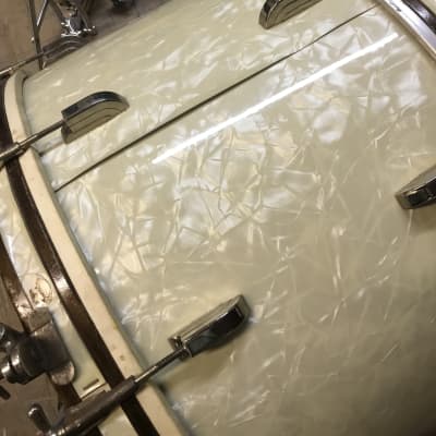 Leedy and Ludwig  24 x 14 Bass Drum with Spurs  1950s  White Marine Pearl image 7