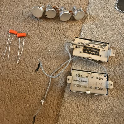 Gibson Sg body, electronics, hardware image 10