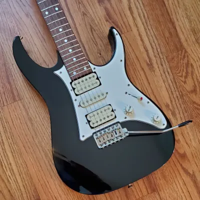 Ibanez RT Series Electric Guitar HSH RT150 1990s MIJ Prestige
