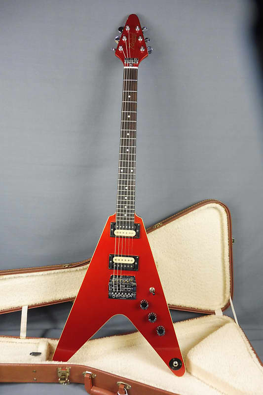 Hondo revival store flying v