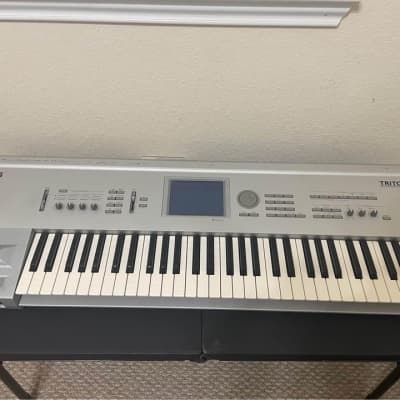 Korg Triton Classic 61-Key w/ EXB-MOSS, EXB-SCSI, EXB-PCM, 16 MB Memory