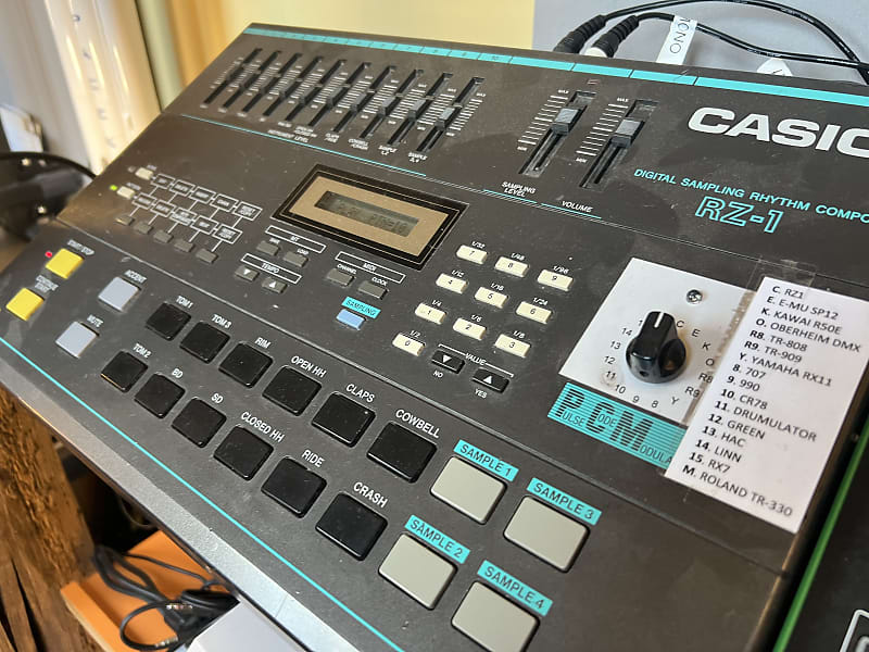 Casio RZ-1 12bit LOFI Unique upgraded 909 808 707 Sampler - Grey