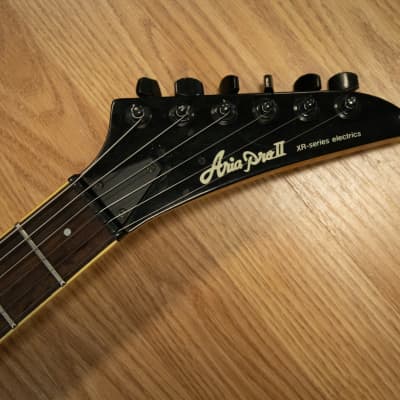 Aria ProII XR-series electrits ギター ケース付 ARIA PRO II XR-ST-3 Series Electric Guitar Alpine White | eBay