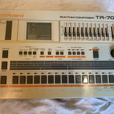 Roland TR-707