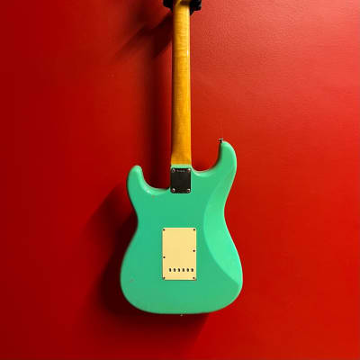 Fender Stratocaster Custom Shop Limited Edition Seafoam Green 1960 Relic del 2004 Namm Edition image 2