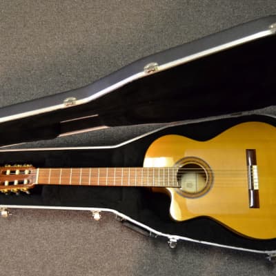Cordoba CWE-S Left Handed Classical Cutaway Acoustic/Electric Guitar w/ OHSC - Used 2001 Natural Gloss image 11