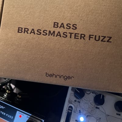Behringer Bass Brassmaster Fuzz Pedal with EBS Patch Cables