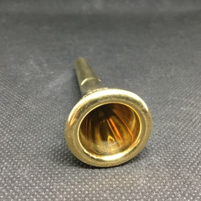 Used Wick 6N horn, gold plate image 2