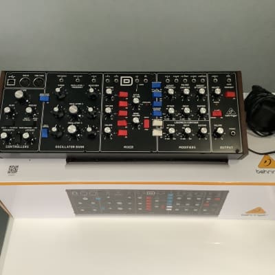 Behringer Model D 2019 - Very good