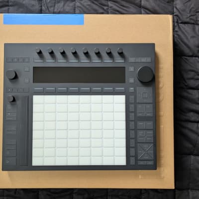 Ableton Push 3 Standalone Workstation - Mint Condition + Carrying
