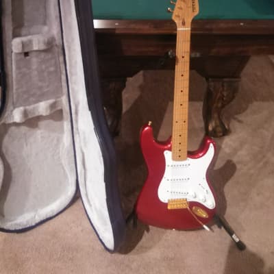 Vintage Rare Fernandes Stratocaster Mid-90's to early 2000's with Studiologic hard case image 2