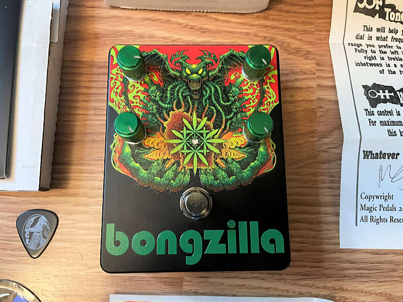 Magic Pedals Magick Fuzz Big Muff ファズ Magic Pedals Magick Fuzz Big Muff ファズ Magic Pedals Magick