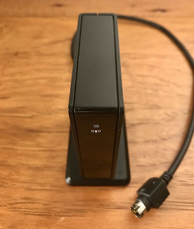 BOSE　 Bose Wave Bluetooth Music Adapter Amazon.com: USAV Bluetooth Adapter for Bose Wave Music