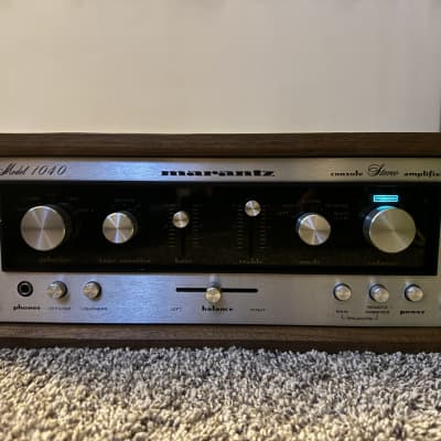 Marantz Model 1040 20-Watt Stereo Solid-State Integrated Amplifier image 1