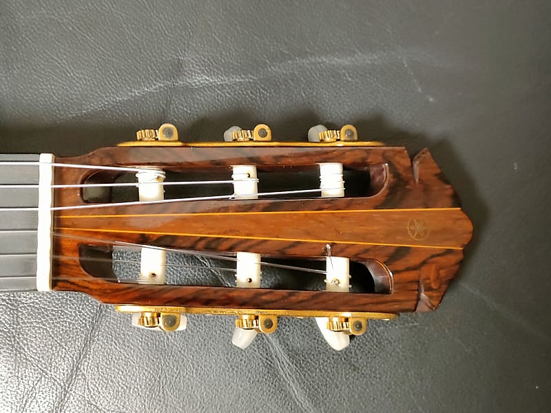 Legendary luthier] Yamaha GC-6D (1973) - Signature of T.Kato