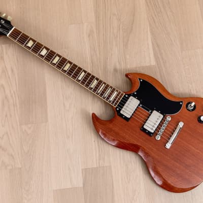 Bacchus Classic Series SG Model BSG-STD, Cherry Nitro Lacquer 100