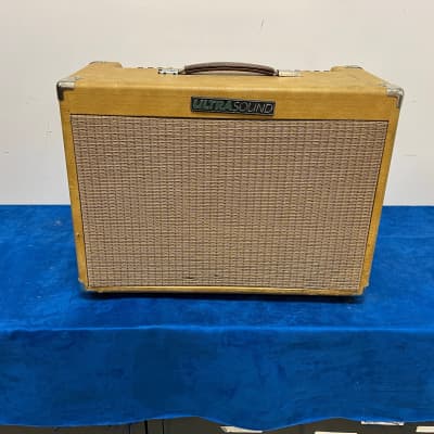 Used UltraSound Ultra Sound Pro-100 Acoustic Guitar Amp Amplifier Made in the USA for sale