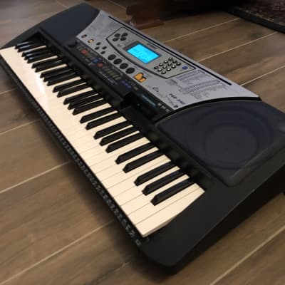 Yamaha PSR-340 1999 - Black & Silver | Reverb