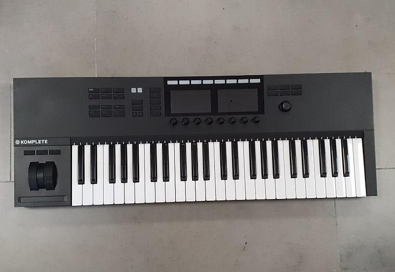 NATIVE INSTRUMENTS Komplete S49 MK2 Tastiera Midi USB image 1