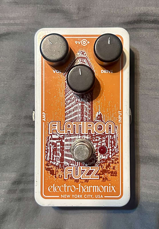 Electro-Harmonix Flatiron Fuzz