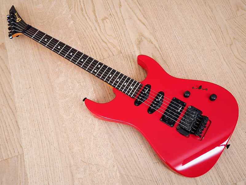 CHARVEL BY JACKSON エレキギター SSH メタリックレッド 高額