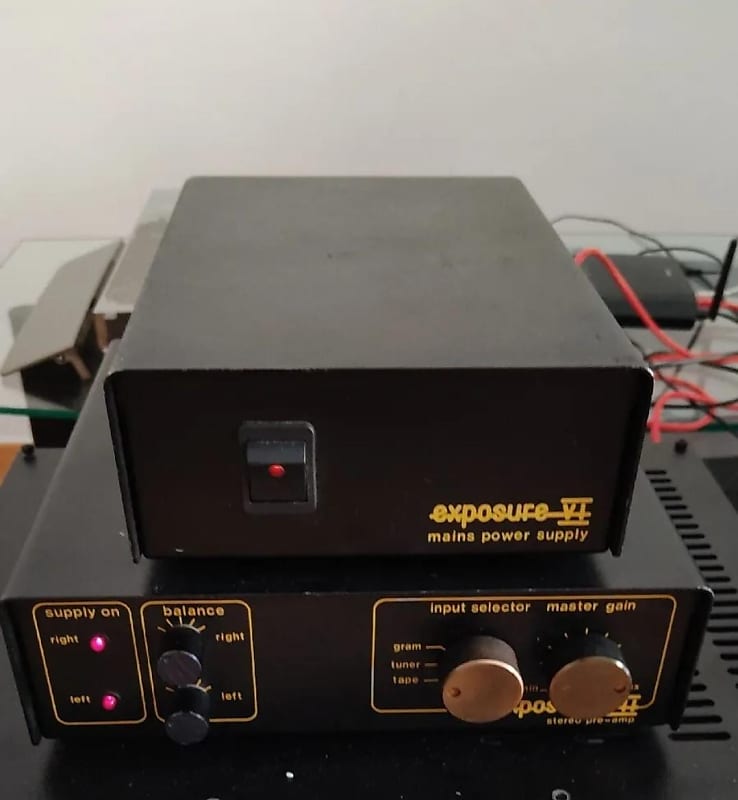 EXPOSURE ELECTRONICS VII PRE LINEA E  PHONO MM/MC + VI POWER SUPPLY - Black  			