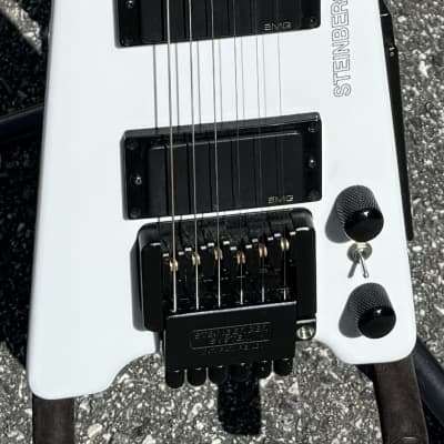 2000s Steinberger GLB-2S Headless Guitar W/OHSC White image 2