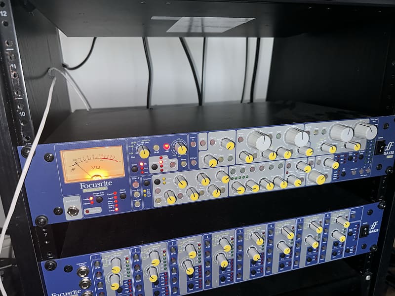 focusrite ISA430mkIIマイクプリ チャンネルストリップ focusrite ISA430mkIIマイクプリ チャンネルストリップ