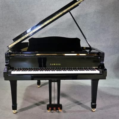 Superb grand piano Yamaha 6'1'' model C3 X like a new one image 2