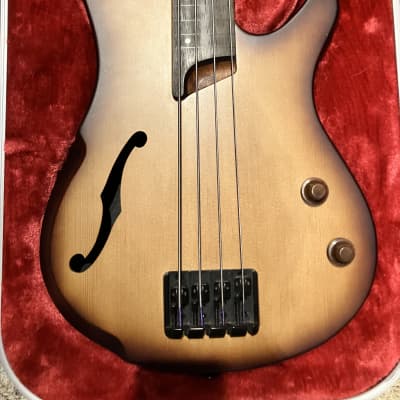 アイバニーズMC-940DS Ibanez Musician MC-940DS Fretless Bass | Reverb
