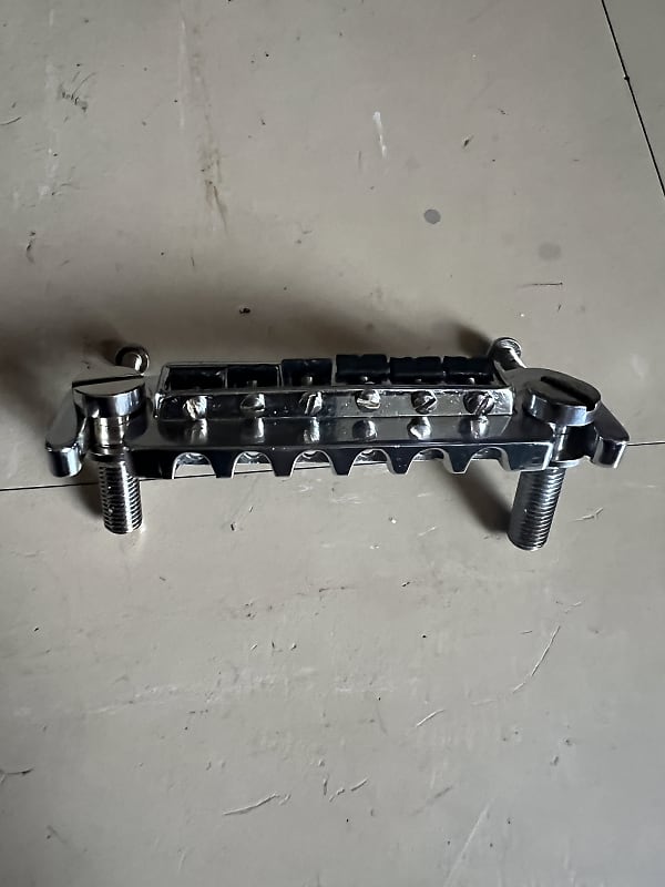 Leo Quan Badass Guitar Bridge 80s - Chrome image 1