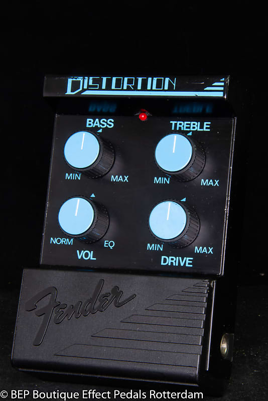 Fender DIS-1 Distortion mid 80's s/n 404602 Japan