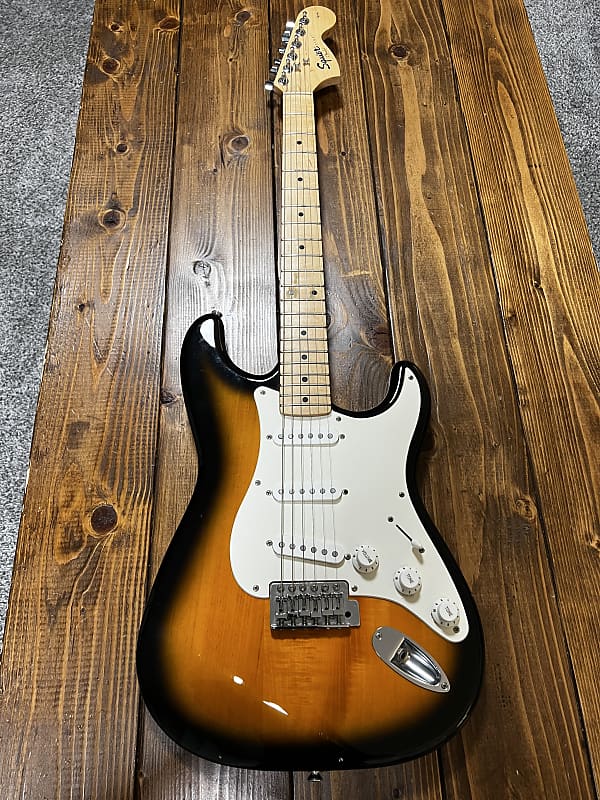 Used Fender Squier Strat Late 2000