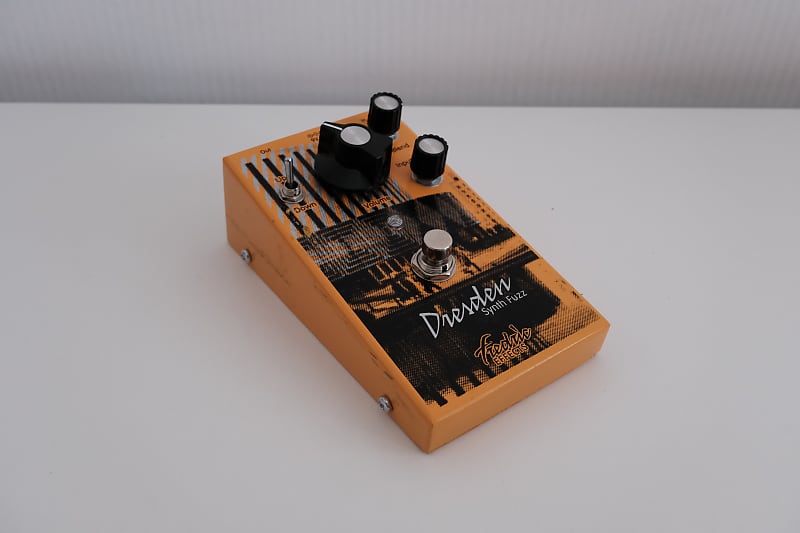 Fredric Effects Dresden Synth Fuzz | Reverb