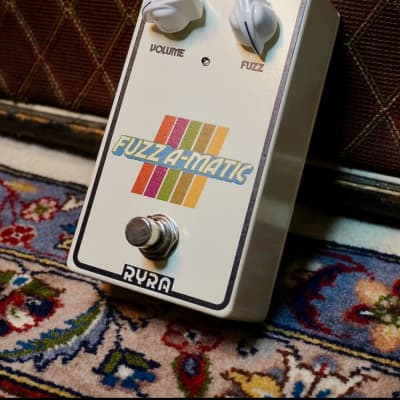Ryra Fuzz A Matic - White for sale