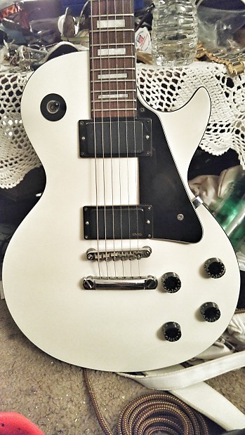 Epiphone les outlet paul 300