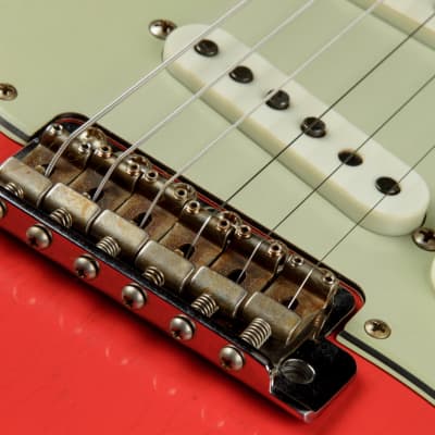 Fender Custom Shop Limited '62/'63 Stratocaster Journeyman Relic - Aged Fiesta Red image 16