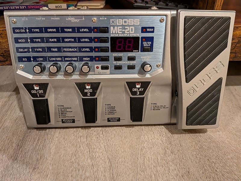 Boss ME-20 Multi-Effect Unit | Reverb Canada
