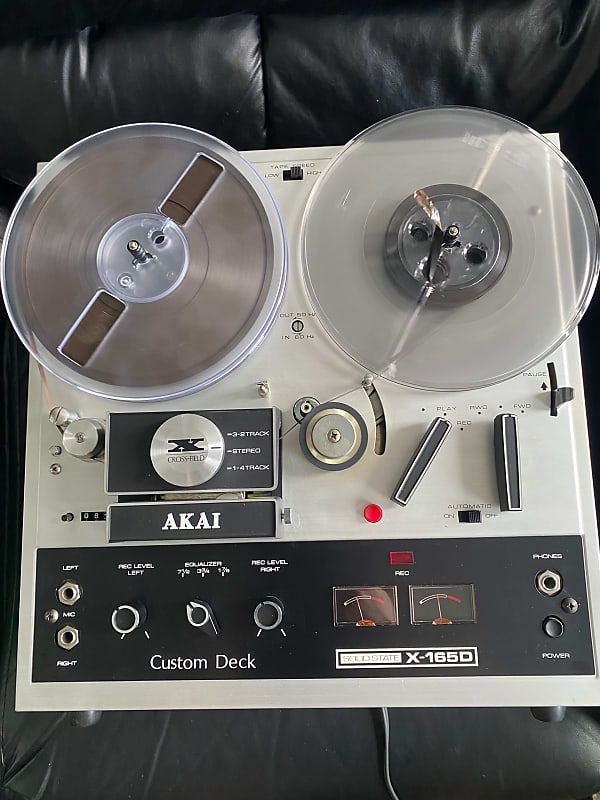Akai GX-4000DB 1/4 4-Track 2-Channel Reel to Reel Tape Deck