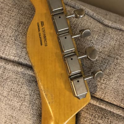 Fender American Performer Telecaster 2019 Lavender Sparkle Nitro Relic image 4
