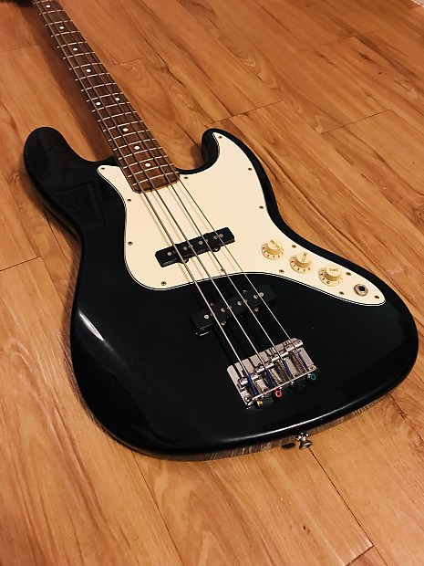 Fender Jazz Bass 1996 Black MIM Electric Bass Guitar with Gig Bag 