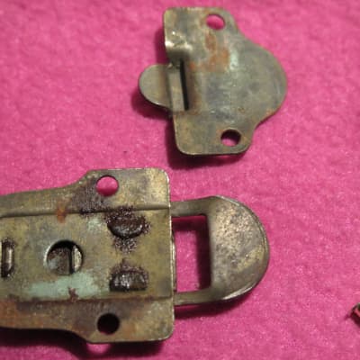 vintage Excelsior 1950's 1930's badge latch for Lifton Geib Stone Gibson guitar case L5 es 150 image 9