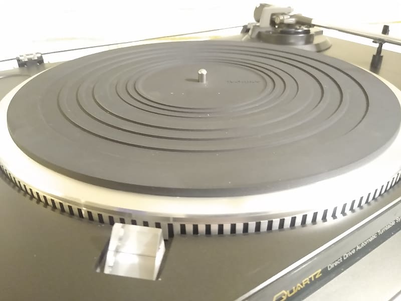 TOCADISCOS, Technics SL-QD22. Otros - Electrónica - Auctionet