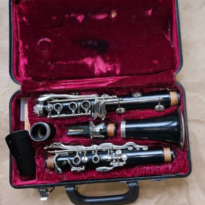 Jupiter クラリネット SCL-631 ケース付き Jupiter SCL-631 Clarinet Black complete with case and reeds