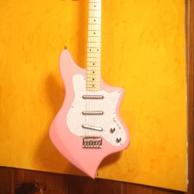 Unbranded Monroe II 2020 Pink 6 string guitar Danelectro style pickups SSS image 3