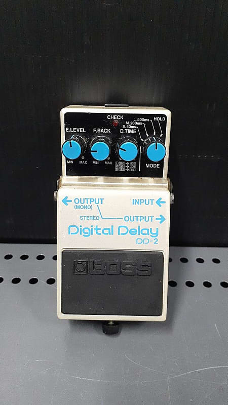Boss DD-2